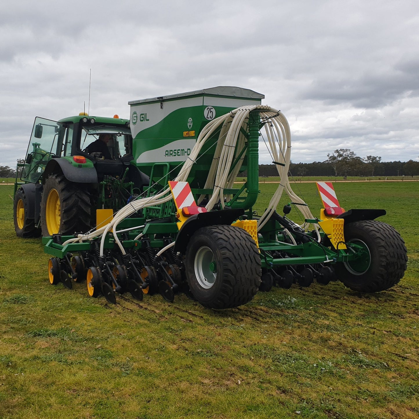 GIL AIRSEM-C-D Air Seeders 4.5 - 6.0 M