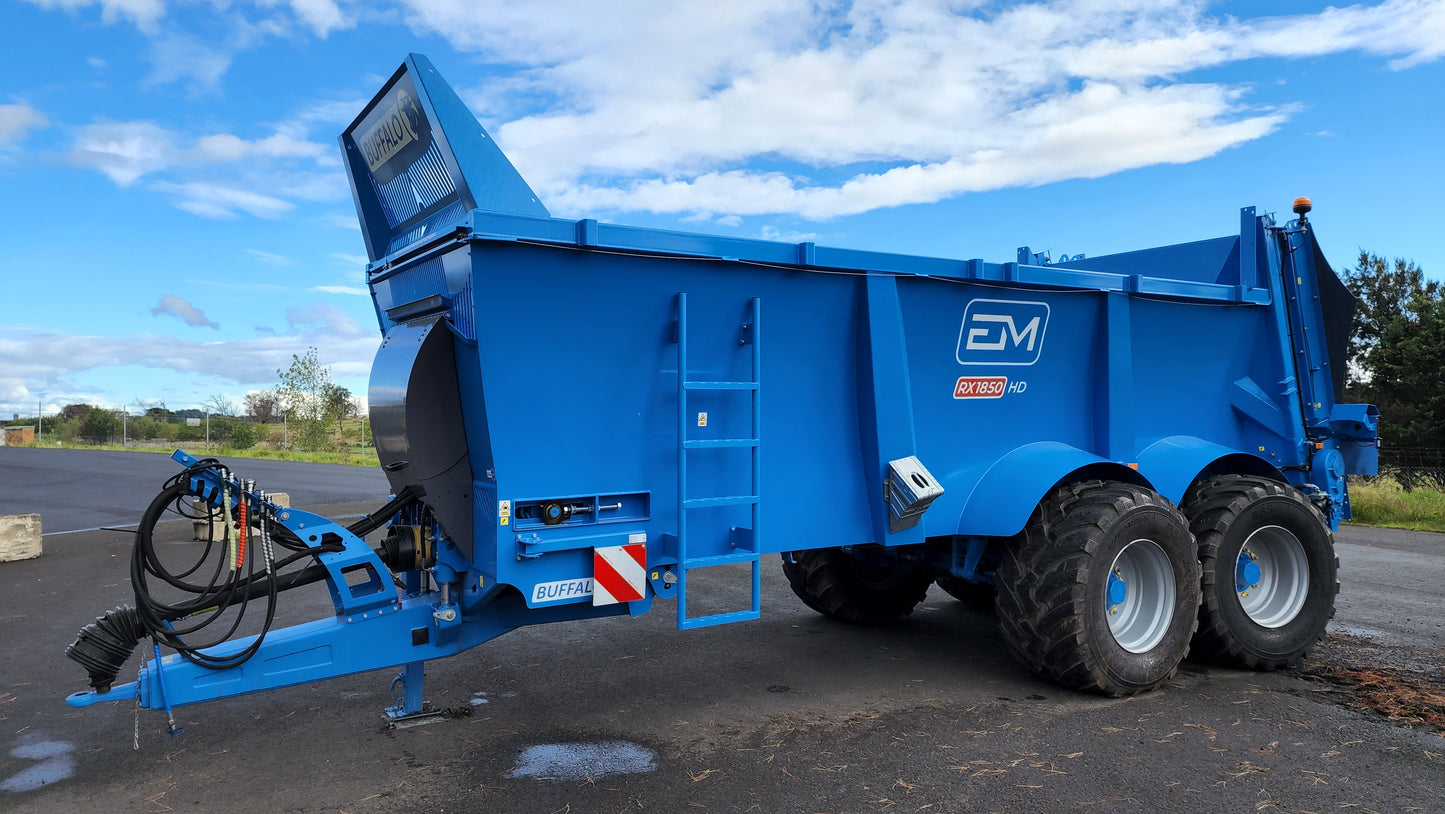 Buffalo RX-1850HD+ (profi) Manure Spreader