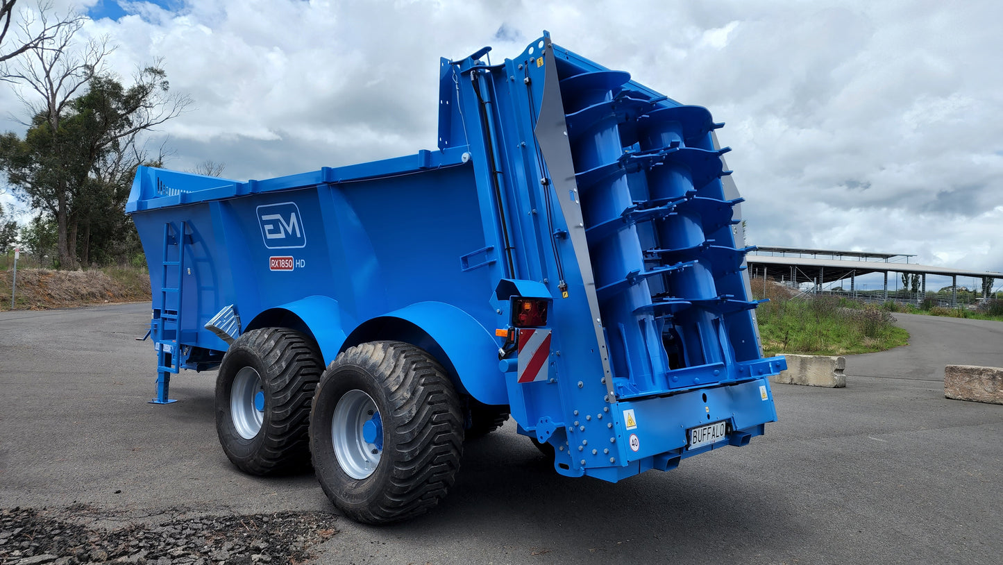 Buffalo RX-1850HD+ (std) Manure Spreader