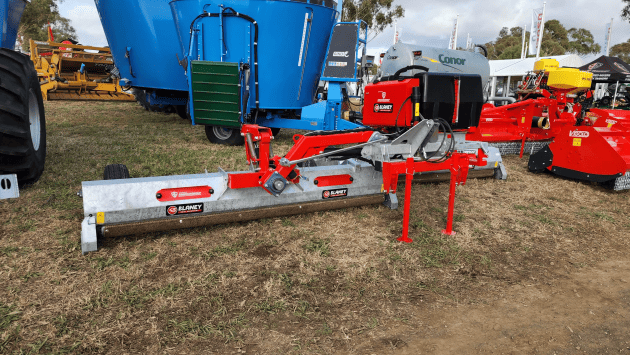 Armour Dual Roller Weed Wiper, "Weed Wipeout" - 5.7m 3PL