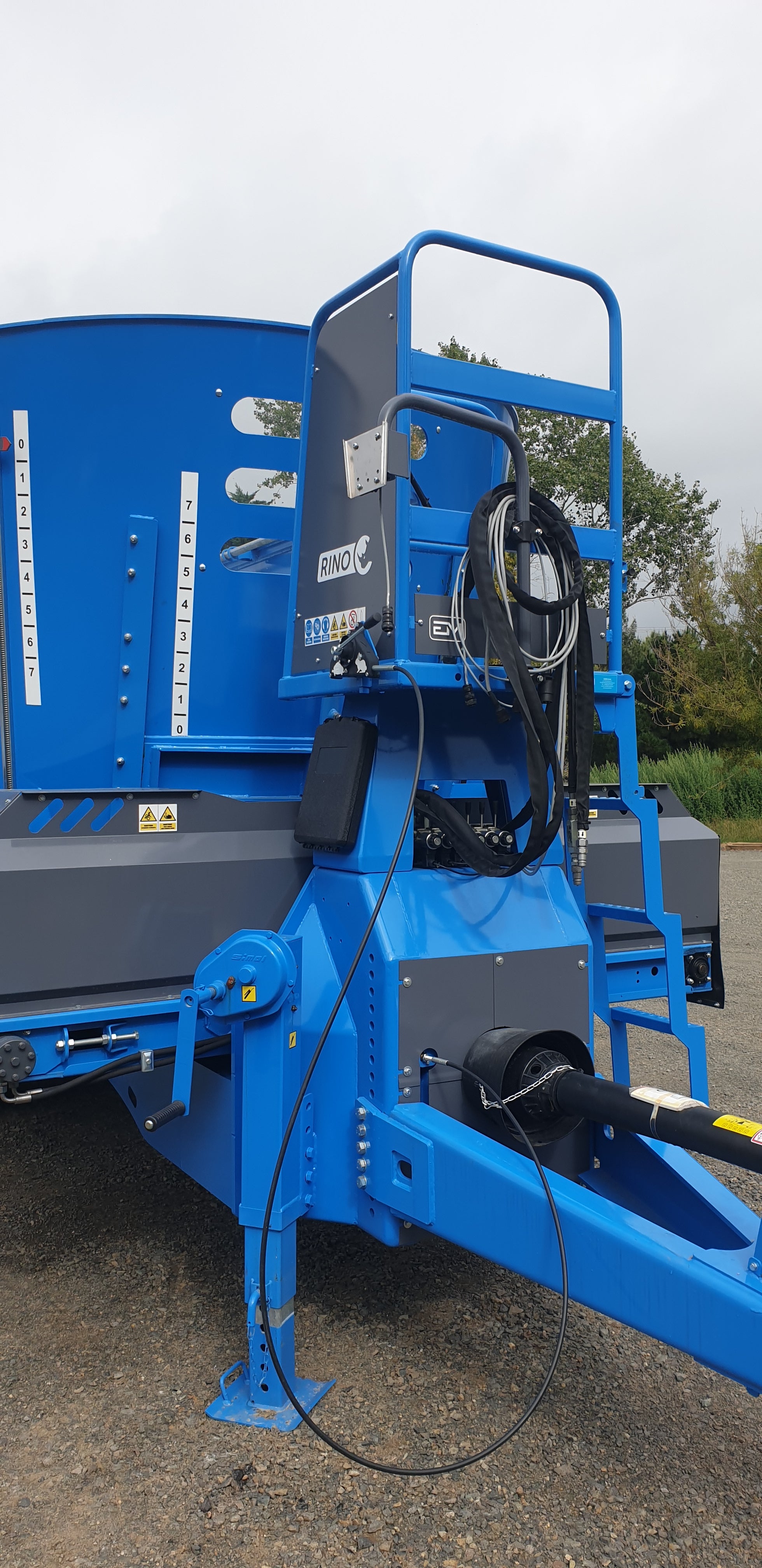 RINO FXX-2200 (22m3) HD+ Feed Mixers