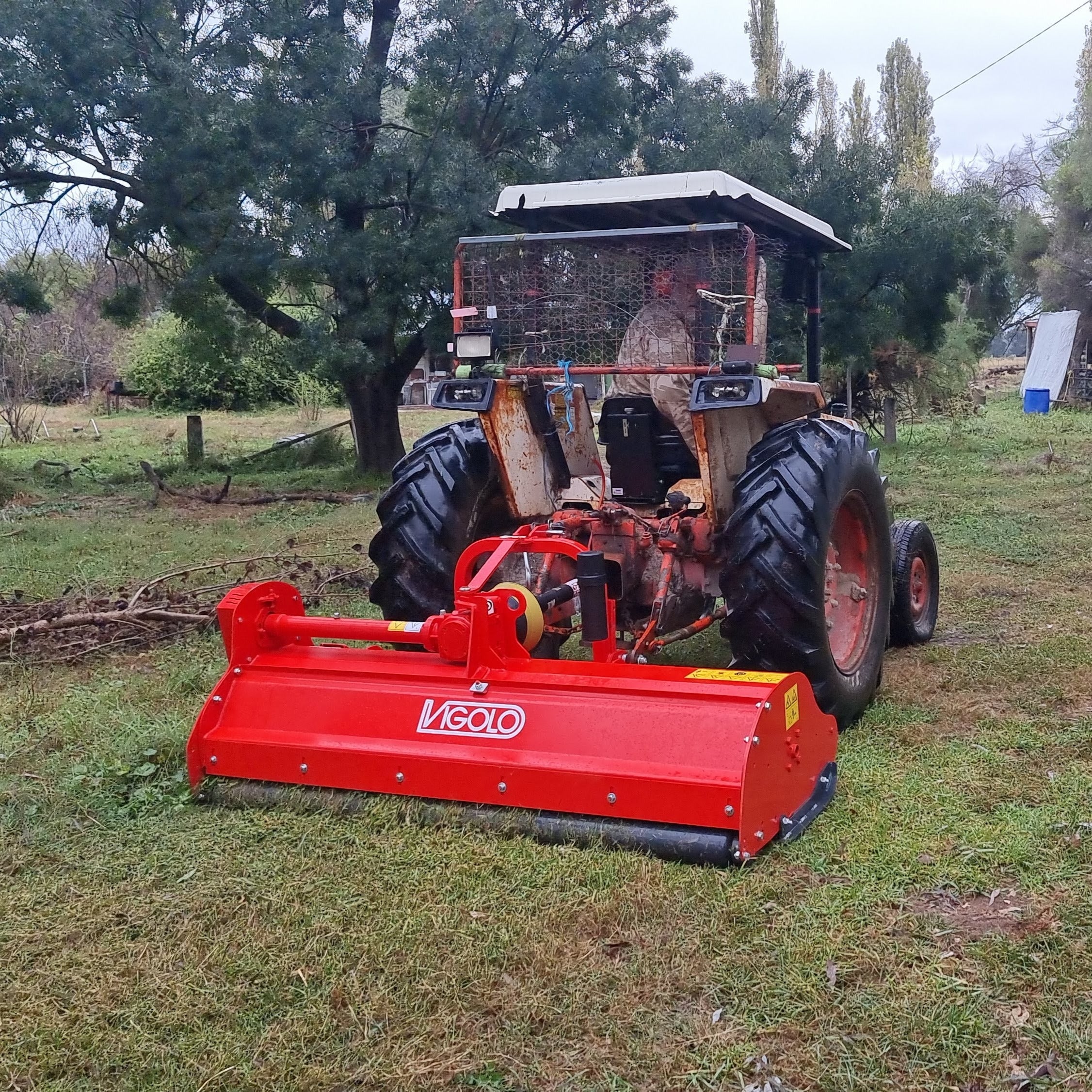 VIGOLO TK2-Profi Low Body Mulcher/Flail Mower