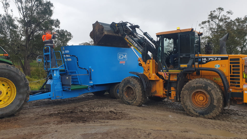 RINO FXX-2200 (22m3) HD+ Feed Mixers