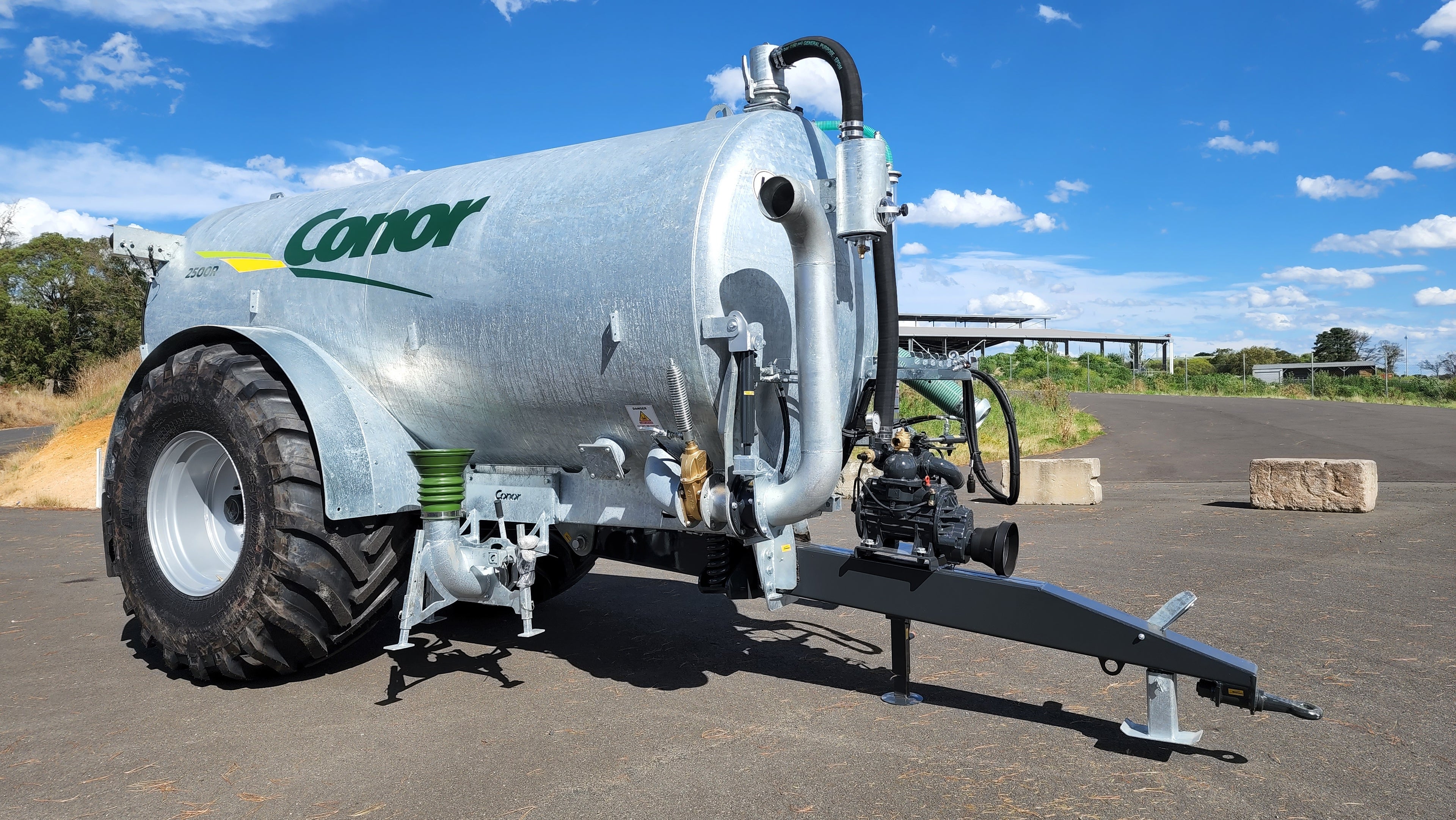 Conor 2500-R Slurry Tanker - Fully Recessed