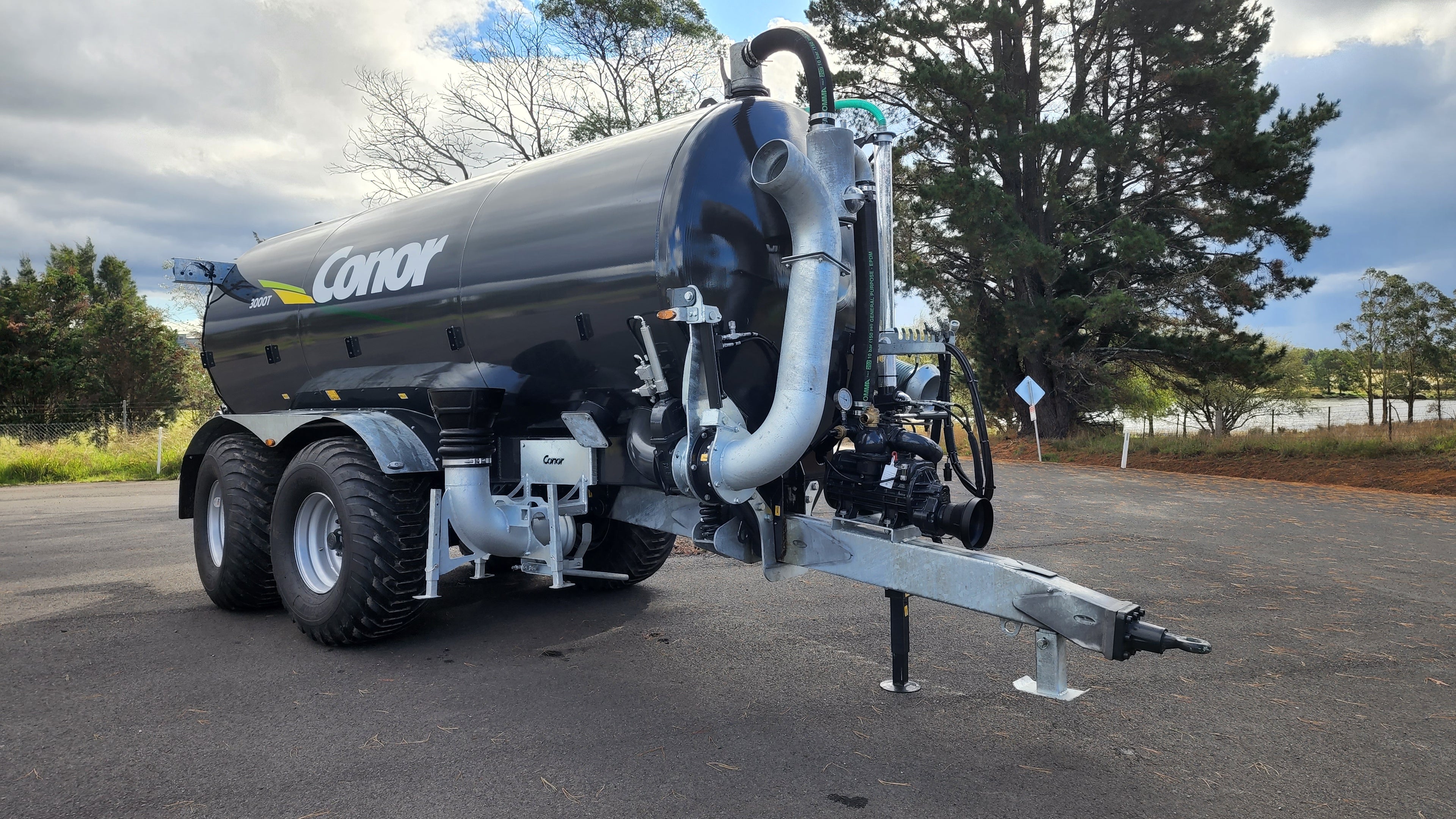Conor 3000-T Slurry Tanker - Tandem Axle