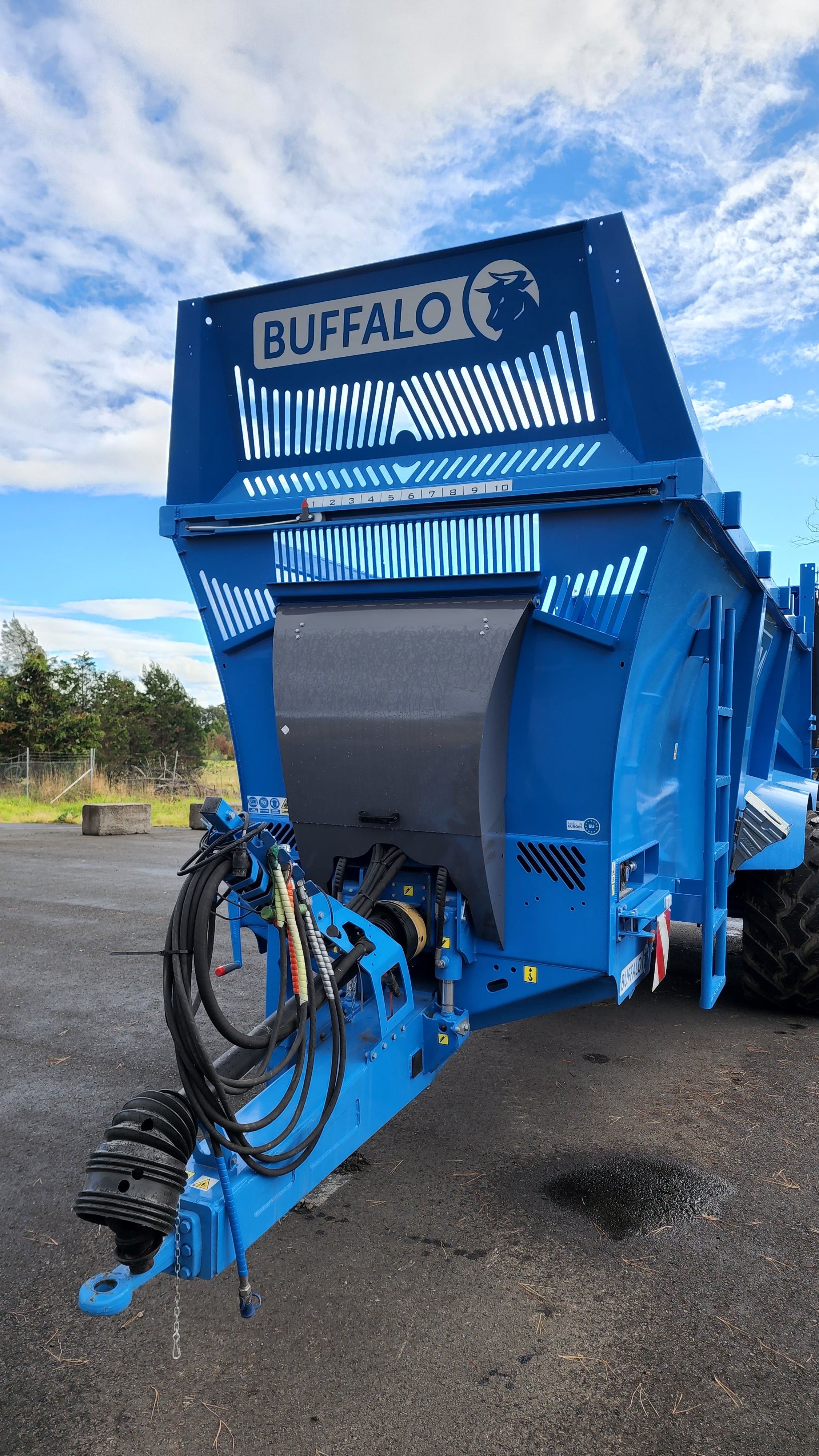 Buffalo RX-1850HD+ (profi) Manure Spreader