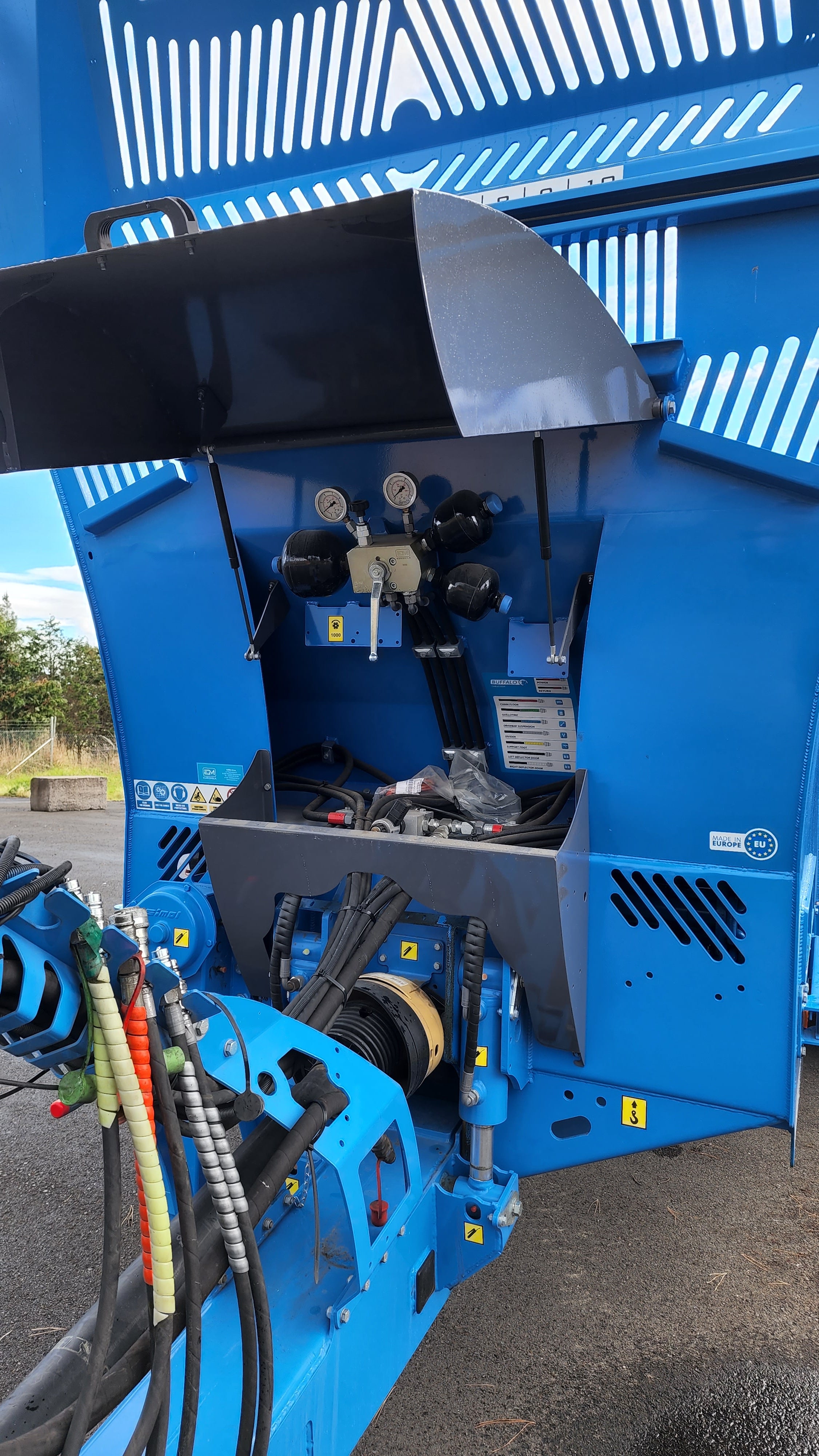 Buffalo RX-1850HD+ (profi) Manure Spreader