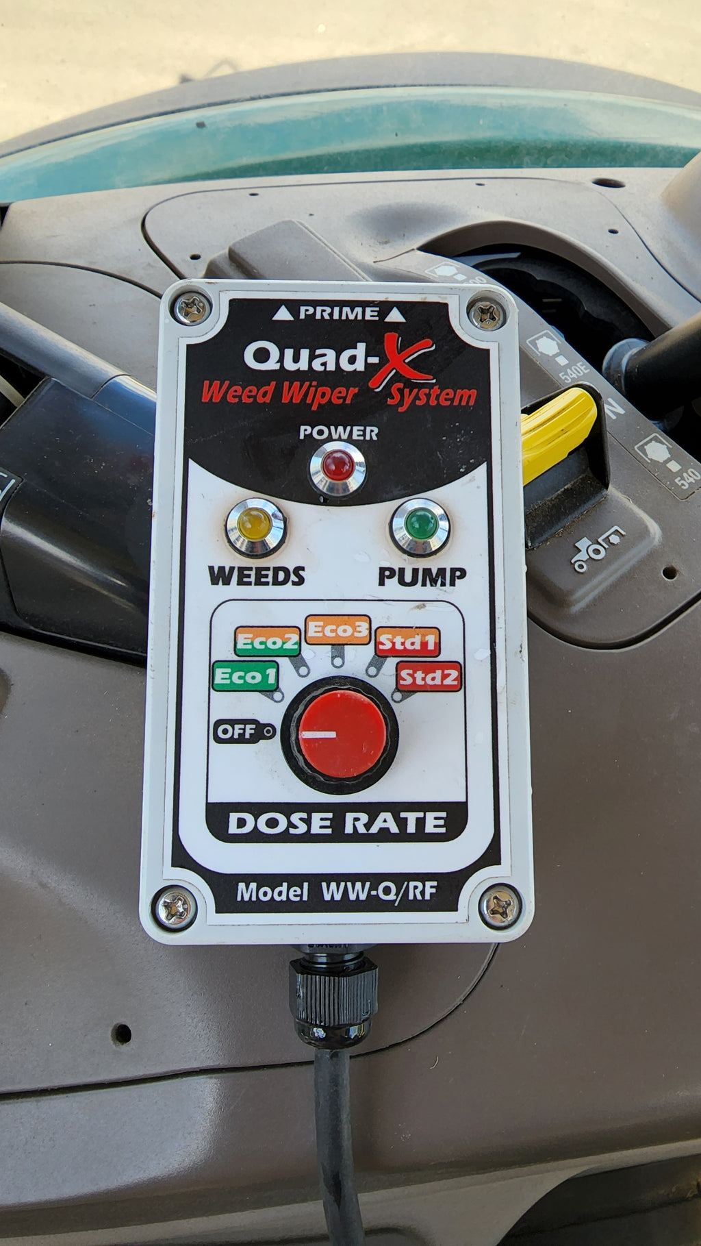 Armour Dual Roller Weed Wiper, "Weed Wipeout" - 3m 3PL