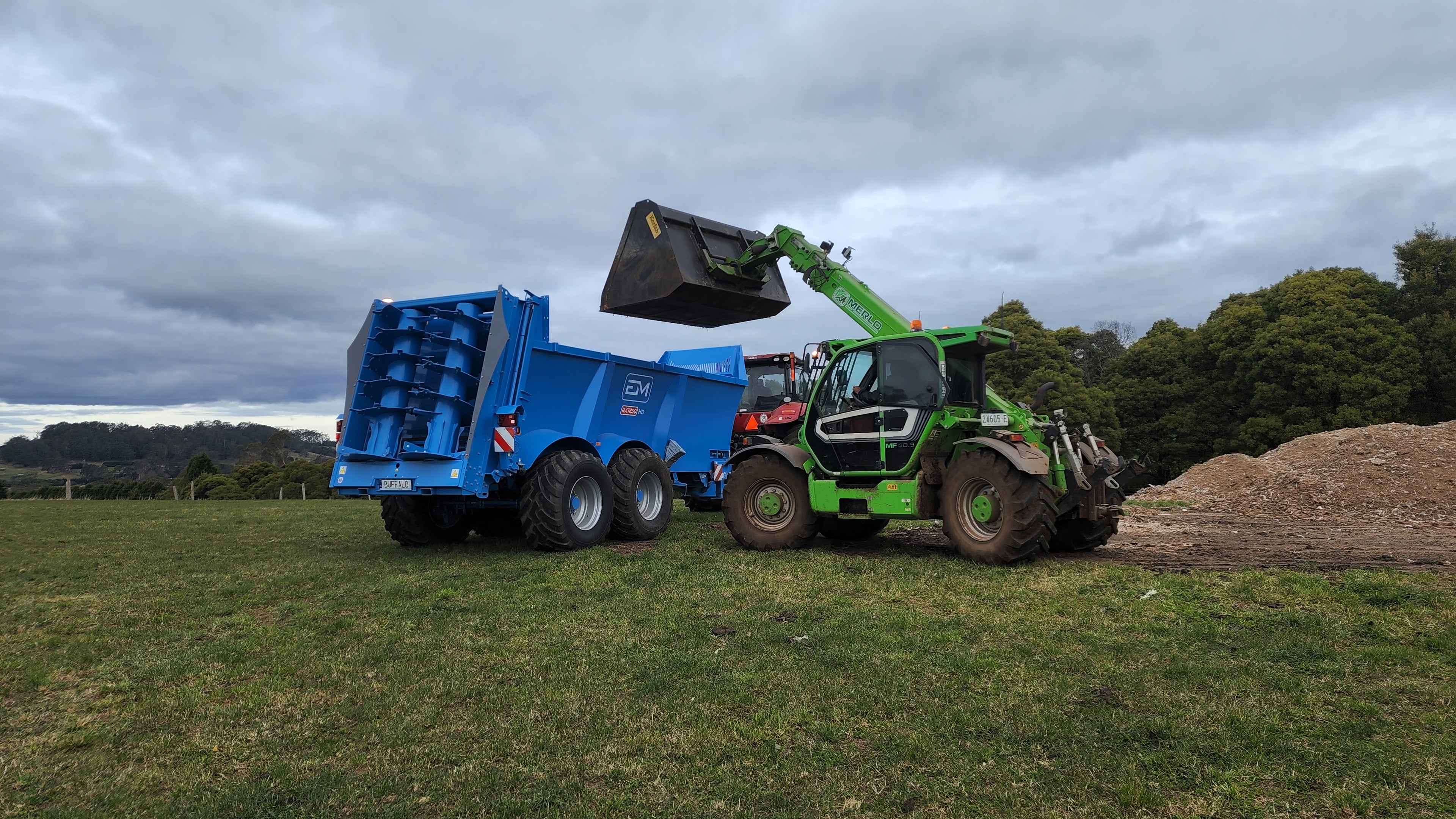 Buffalo RX-1850HD+ (profi) Manure Spreader