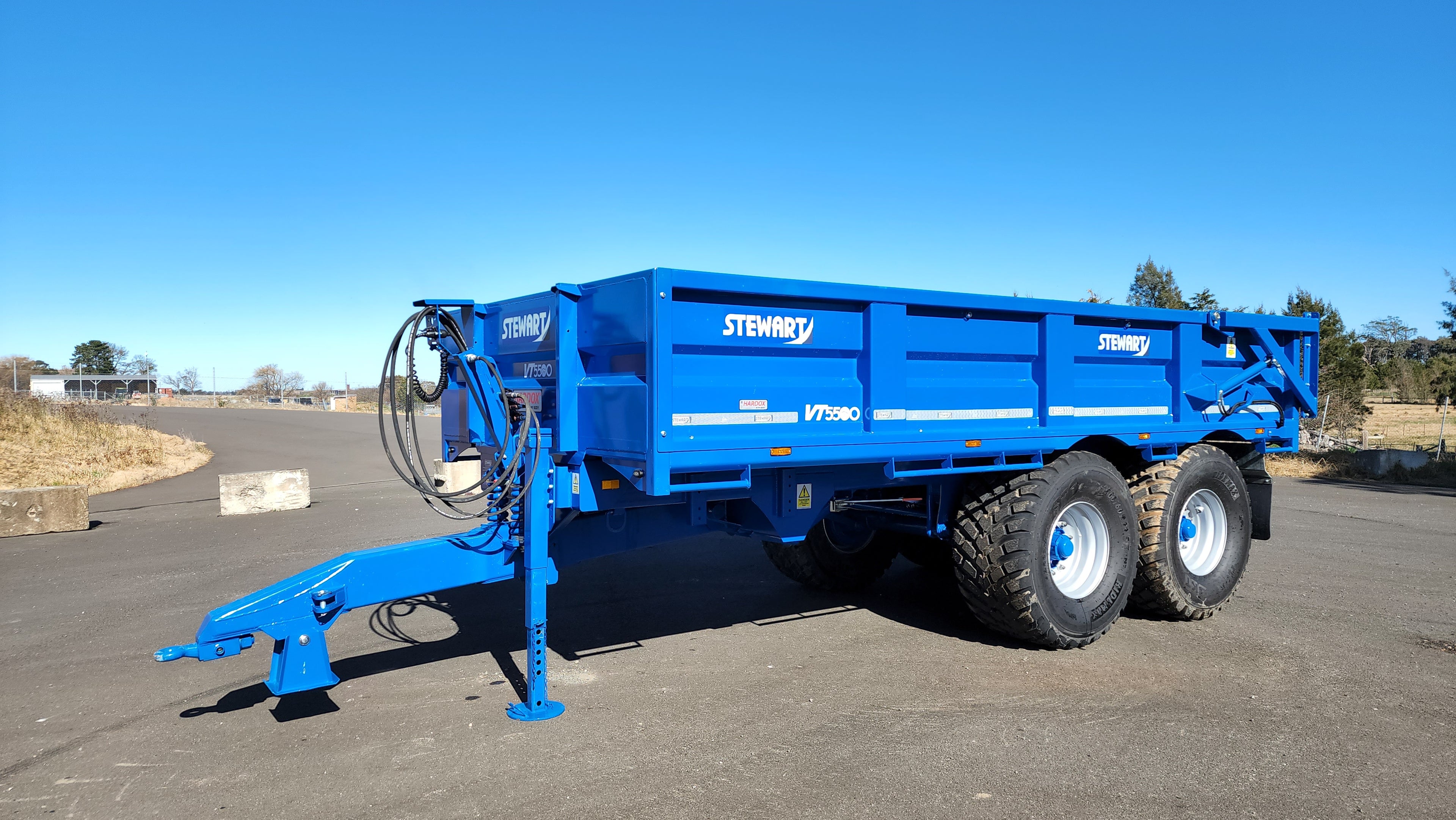 VT-5500 Versatile Farm Trailer - Silage / Grain / Gravel / Hay