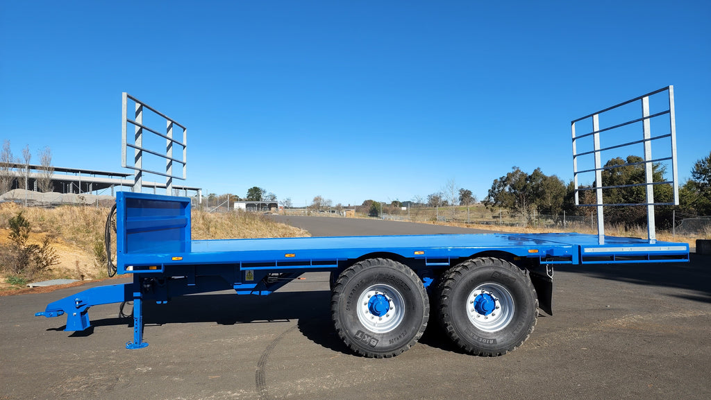 VT-5500 Versatile Farm Trailer - Silage / Grain / Gravel / Hay
