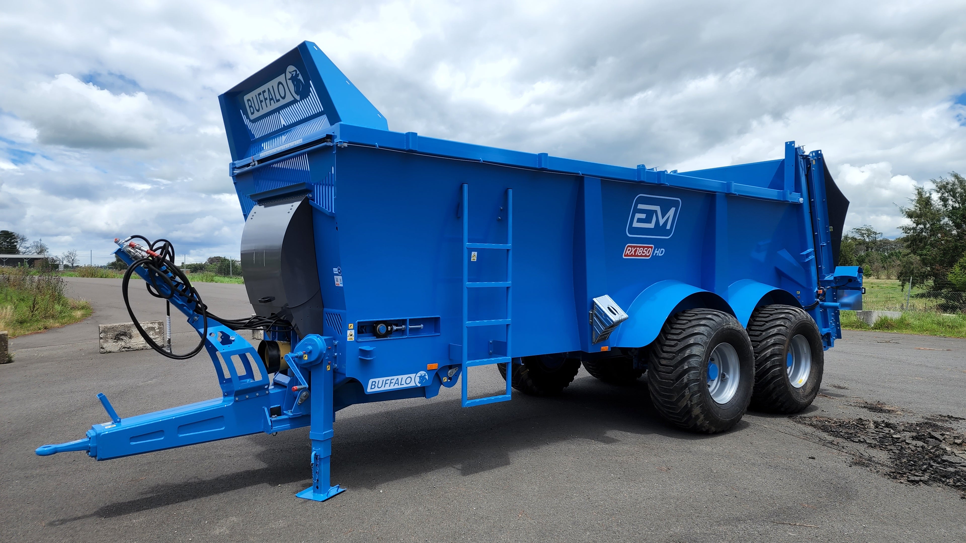 Buffalo RX-1850HD+ (std) Manure Spreader