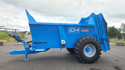 Buffalo RX-1010 Manure Spreader