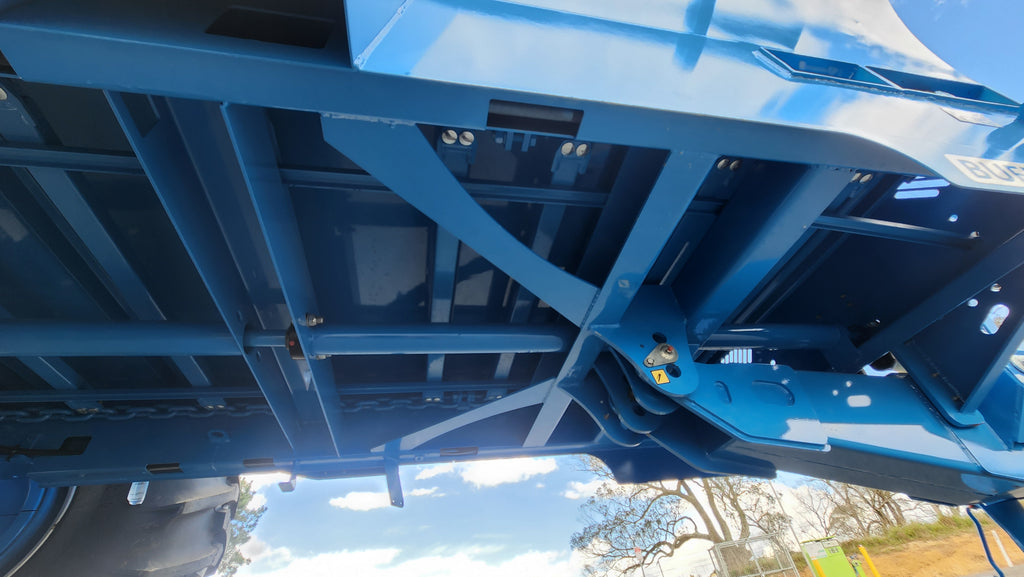 Buffalo RX-1010 Manure Spreader