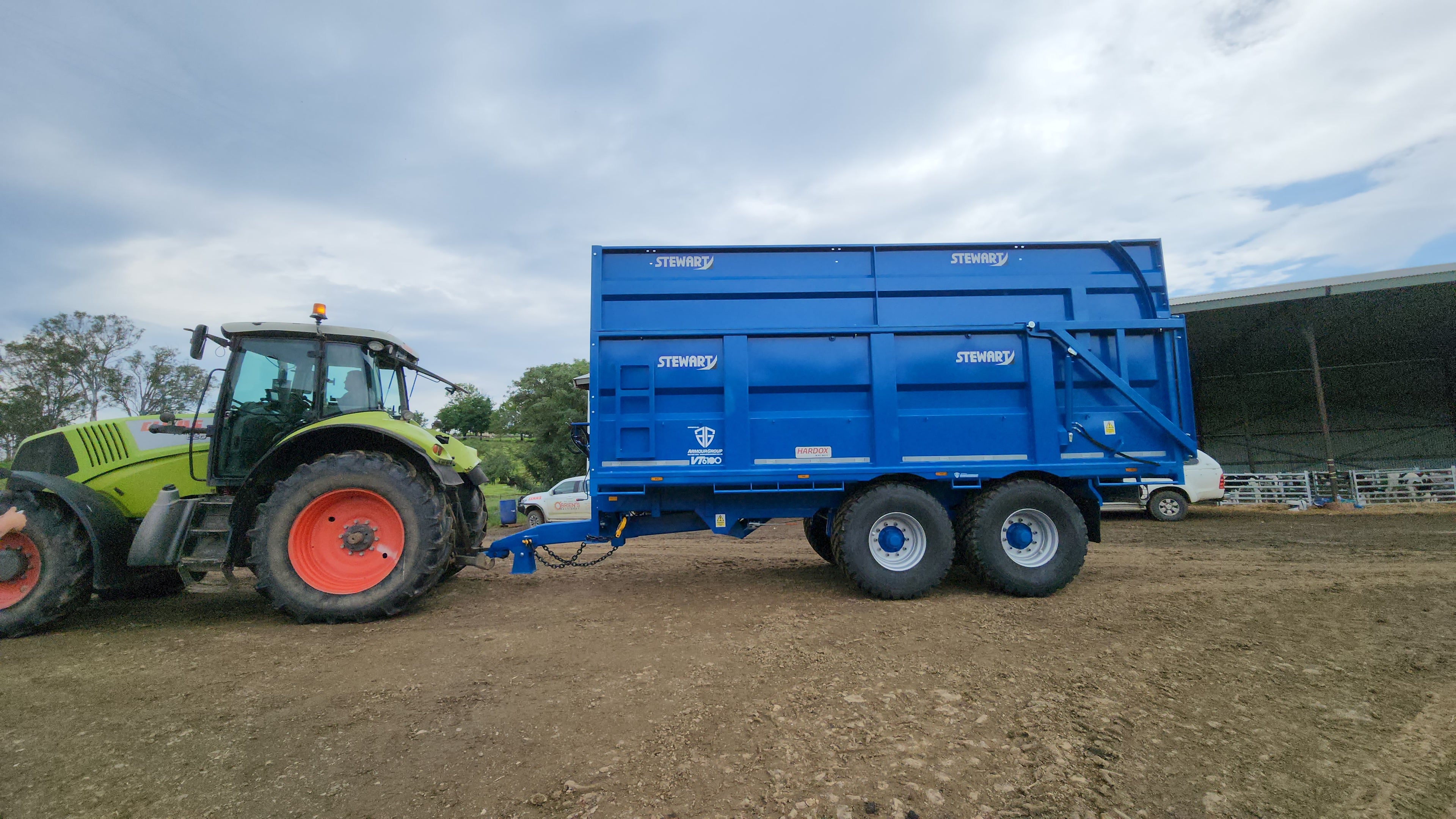 VT-6100 Versatile Farm Trailer - Silage / Grain / Gravel / Hay