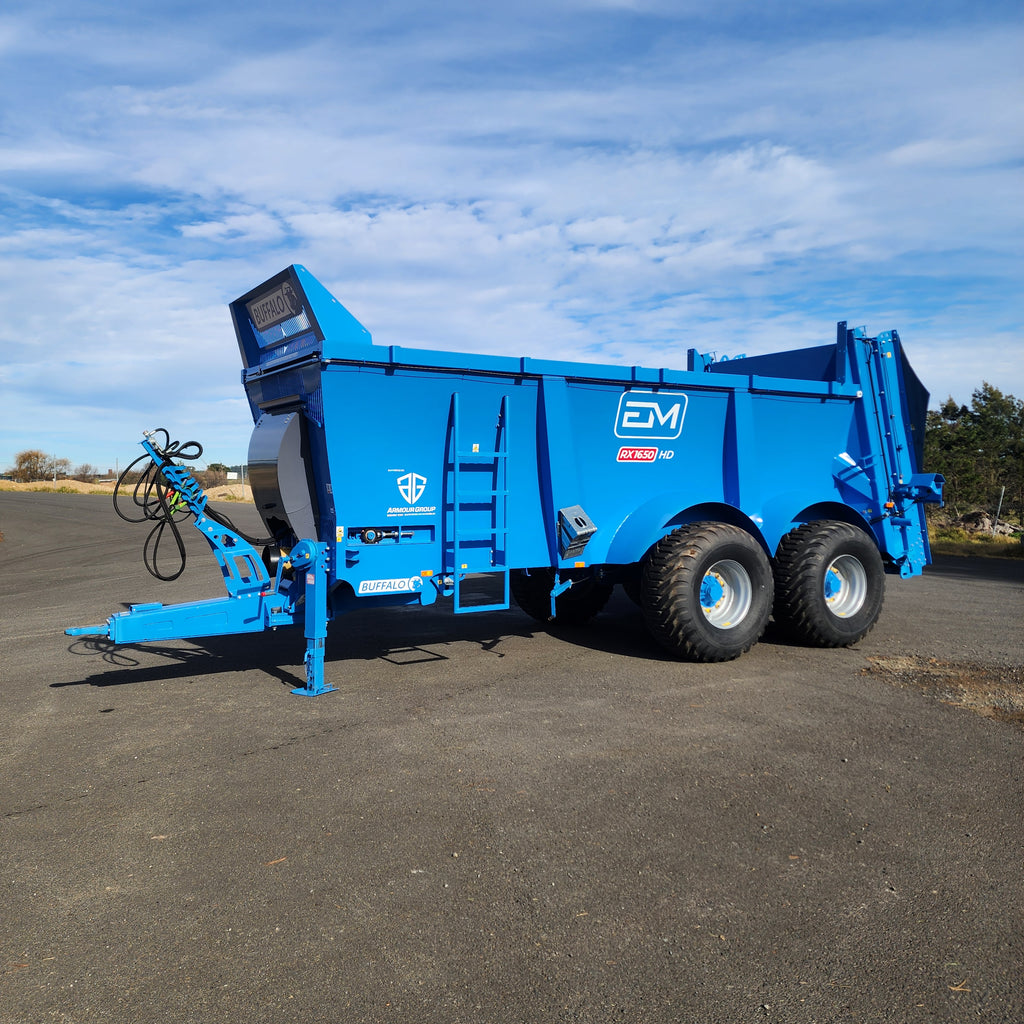 Buffalo RX-1650 Manure Spreader