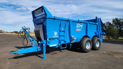 Buffalo RX-1650 Manure Spreader