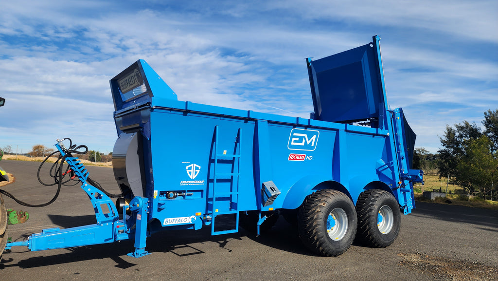 Buffalo RX-1650 Manure Spreader