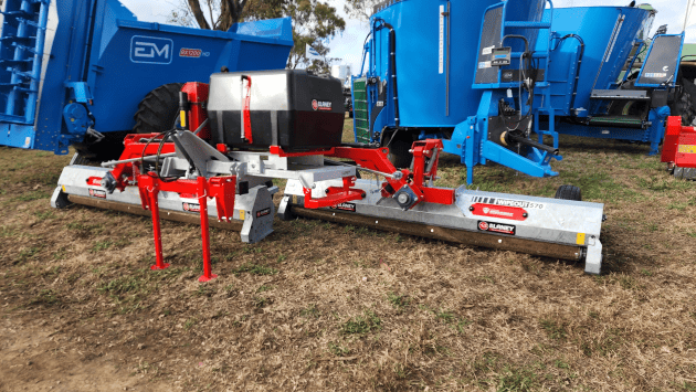 Armour Dual Roller Weed Wiper, "Weed Wipeout" - 4.5m 3PL