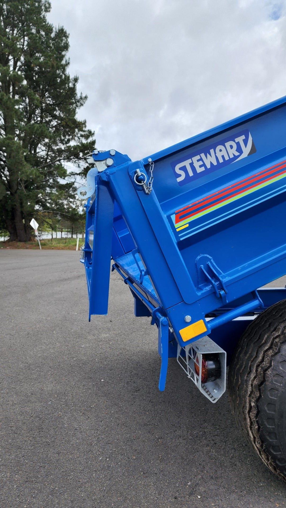 EDGE-4 Drop Side Tipping Trailer