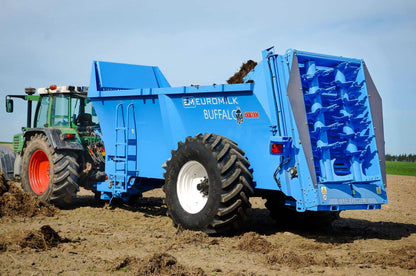 Buffalo RX Manure Spreader. HD Tandem Axle 16-24m3
