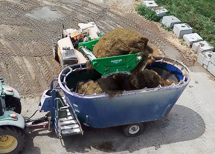 HUSTLER Bale Unroller Hay Handler for Feedlot - Mounted
