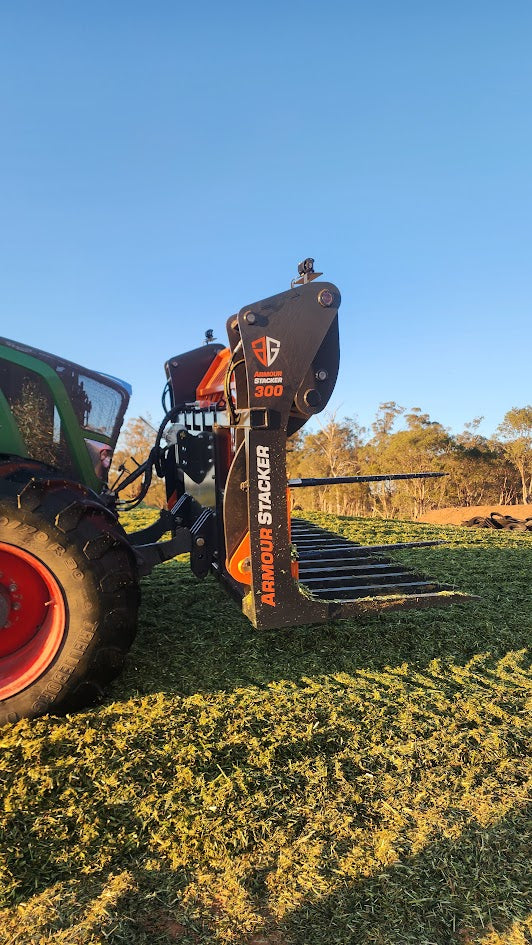 Armour Stacker Push-Off Silage Buckrake